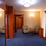 Golden Palace Hotel 4*
