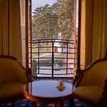 Golden Palace Hotel 4*