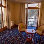 Golden Palace Göd