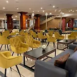Hotel Golden Palace