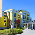 Golden Palace 4* Göd