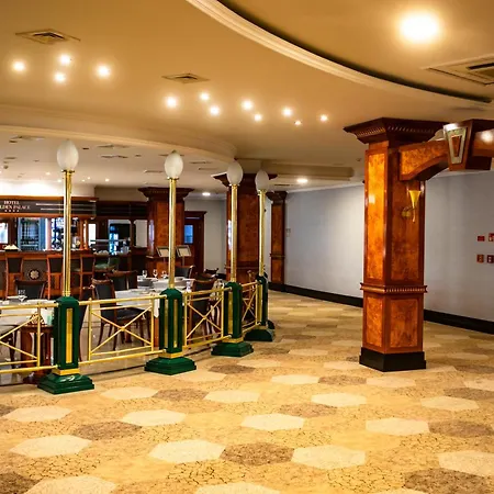 Golden Palace