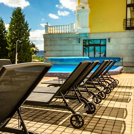 Hotel Golden Palace