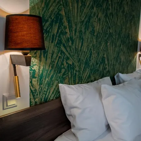 Hotel Golden Palace