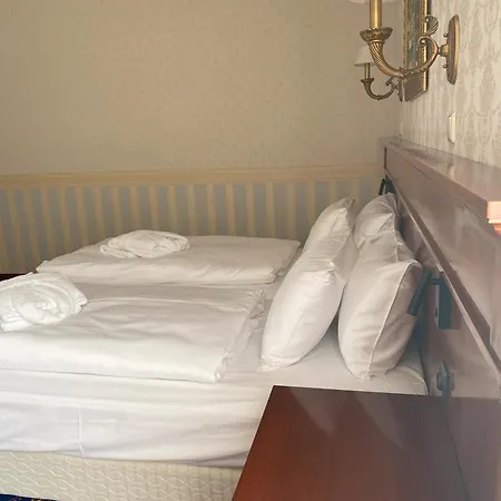 Hotel Golden Palace 4*