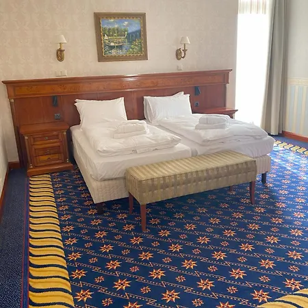 Hotel Golden Palace 4*