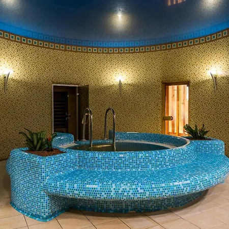Golden Palace 4*