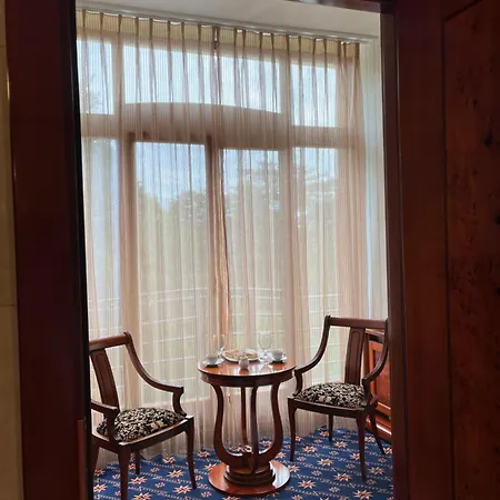 Hotel Golden Palace Göd