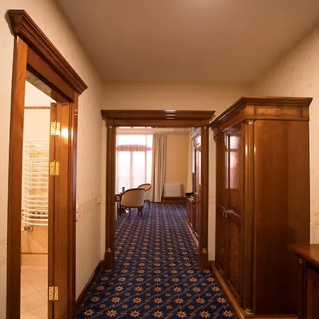 Hotel Golden Palace Göd