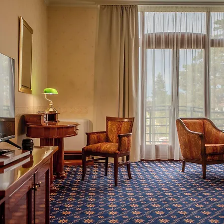 Hotel Golden Palace
