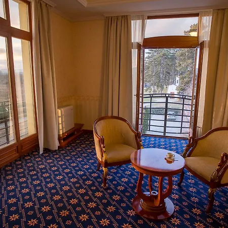 Hotel Golden Palace