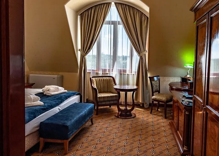 Golden Palace Szálloda Göd