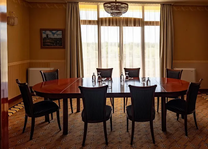 Golden Palace Szálloda