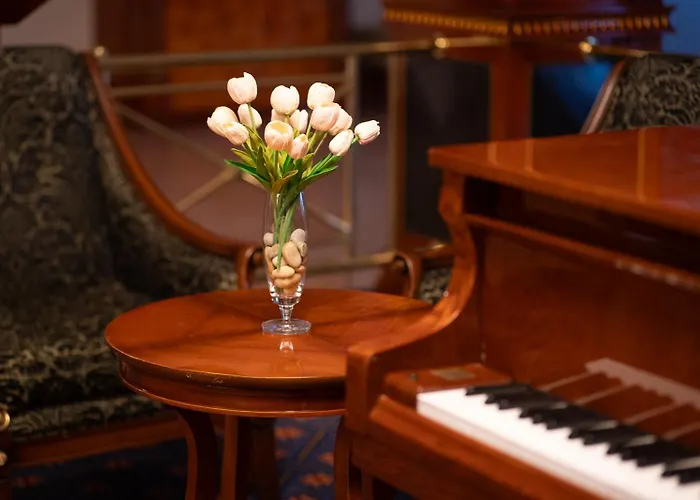 Golden Palace Szálloda