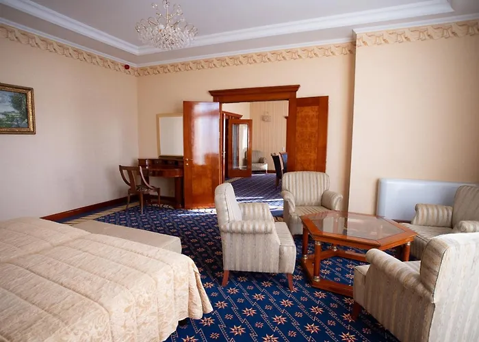 Szálloda Golden Palace 4*