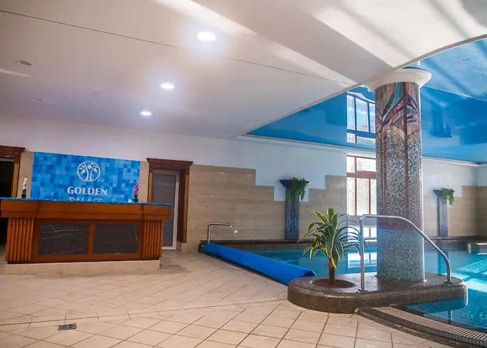 Golden Palace Szálloda 4*