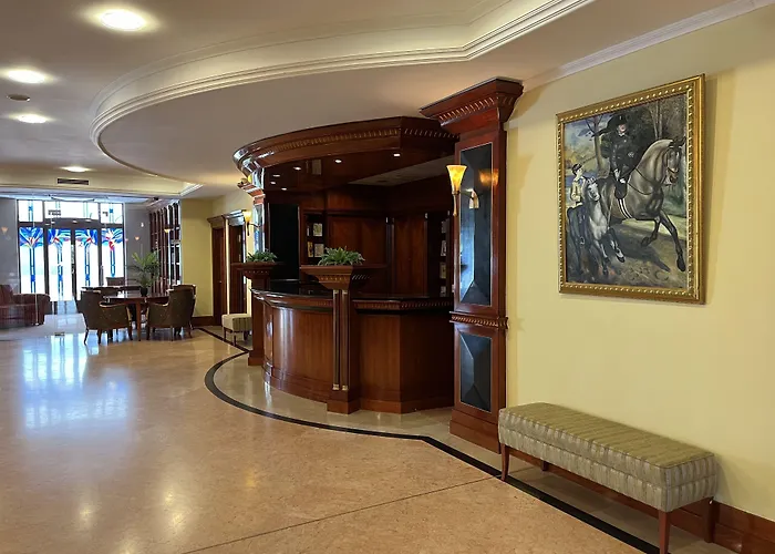 Golden Palace 4*