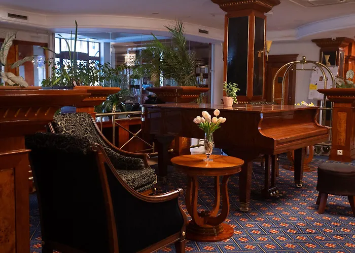 Golden Palace Szálloda Göd