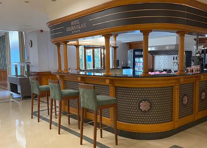 Golden Palace Szálloda 4*